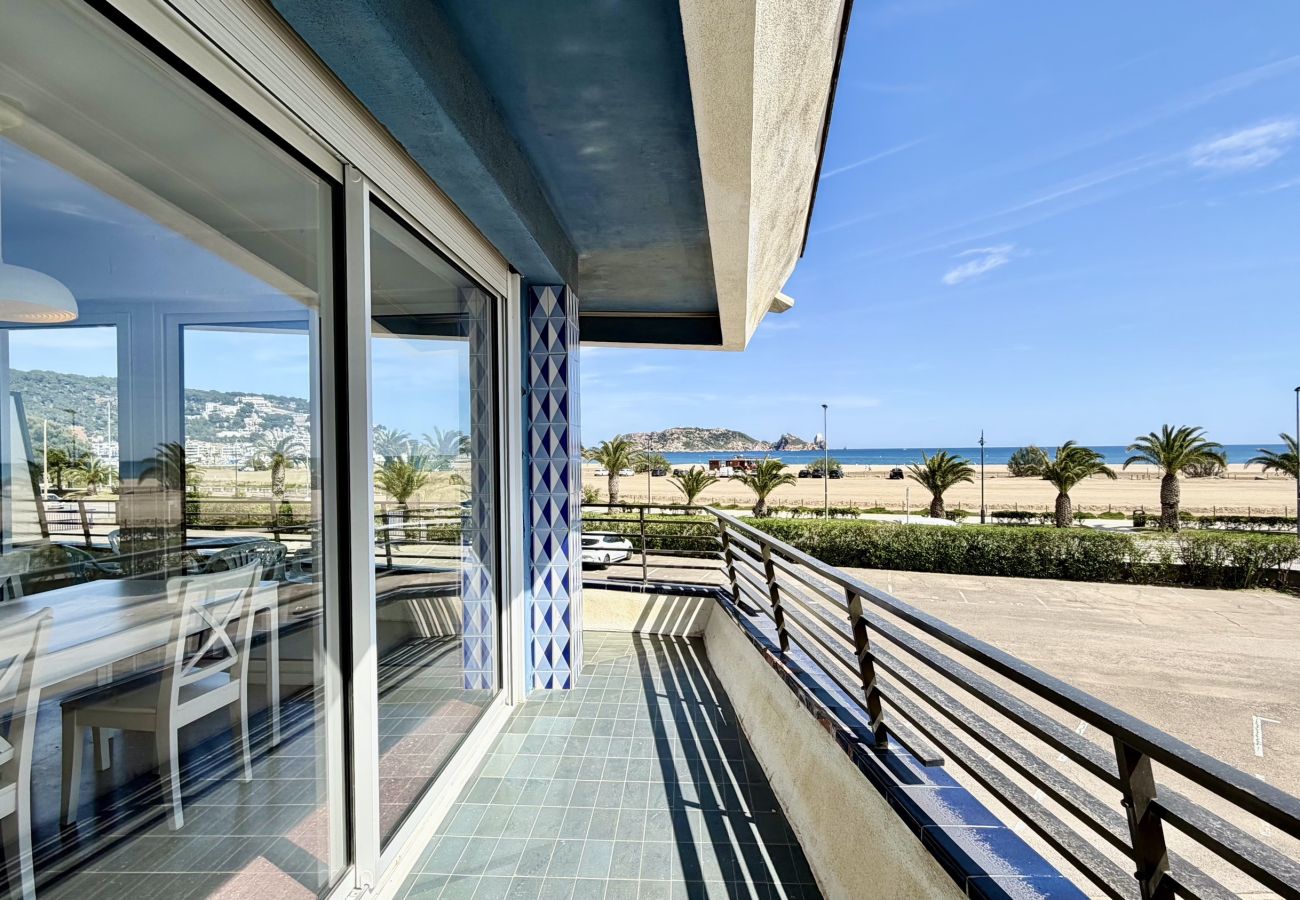 Apartment in Estartit - CATALONIA 1-1