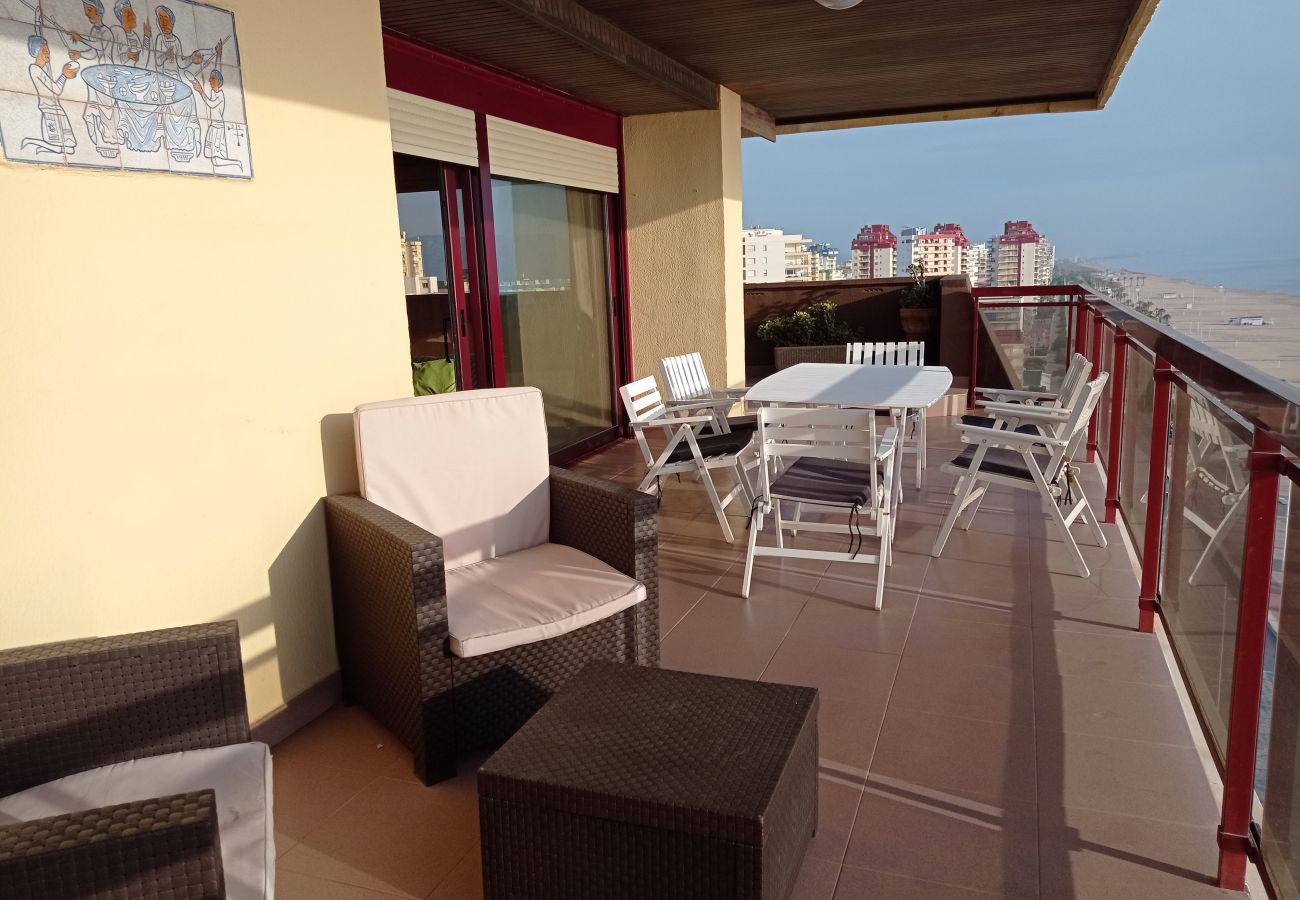 Apartment in Playa de Gandía - 1.Albatros esc.B 10 ptas.19