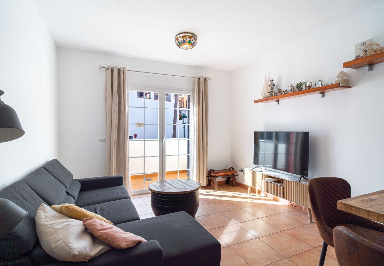Apartment in Nerja - Azahara En Suite by Casasol