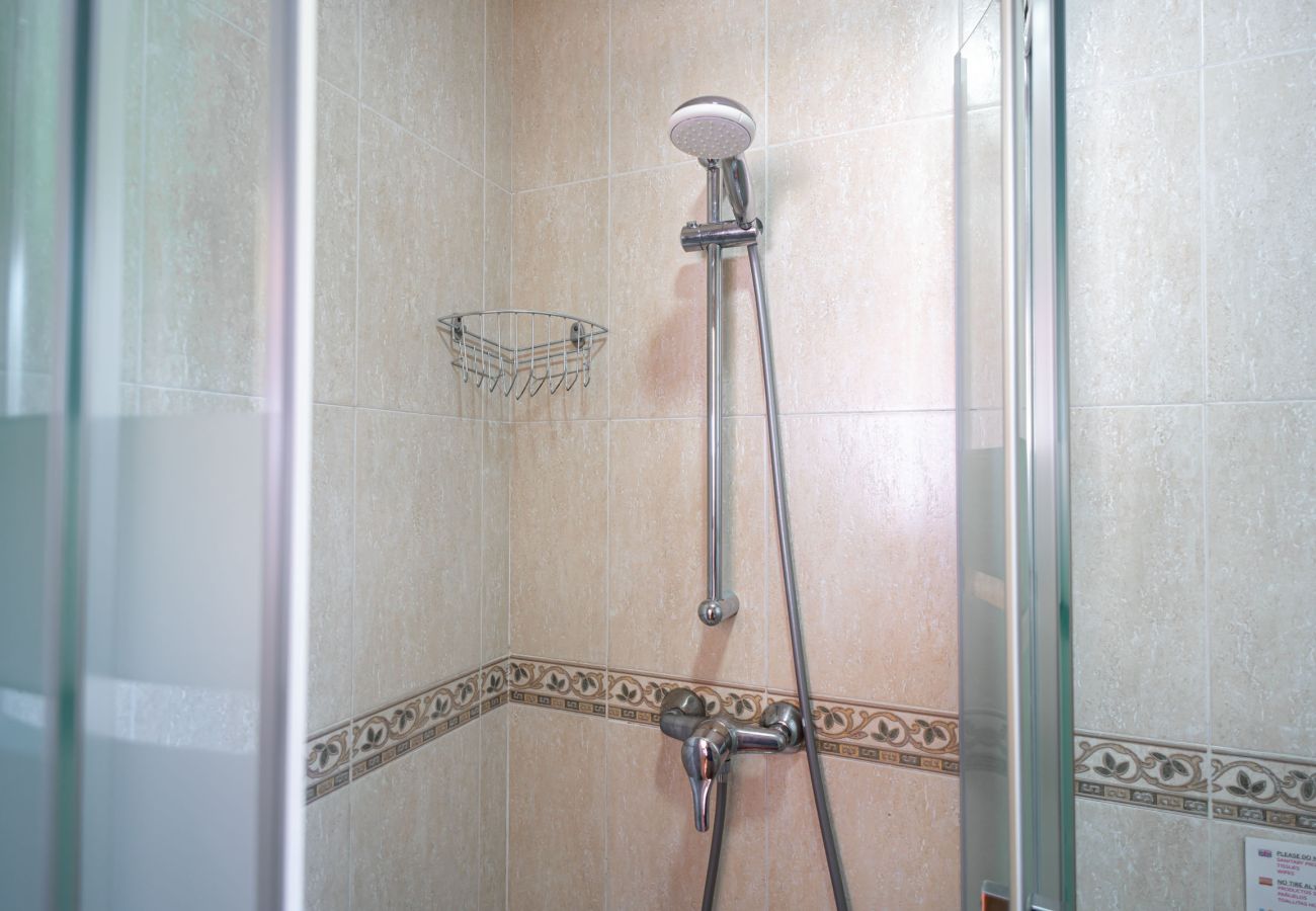 Apartment in Nerja - Azahara En Suite by Casasol