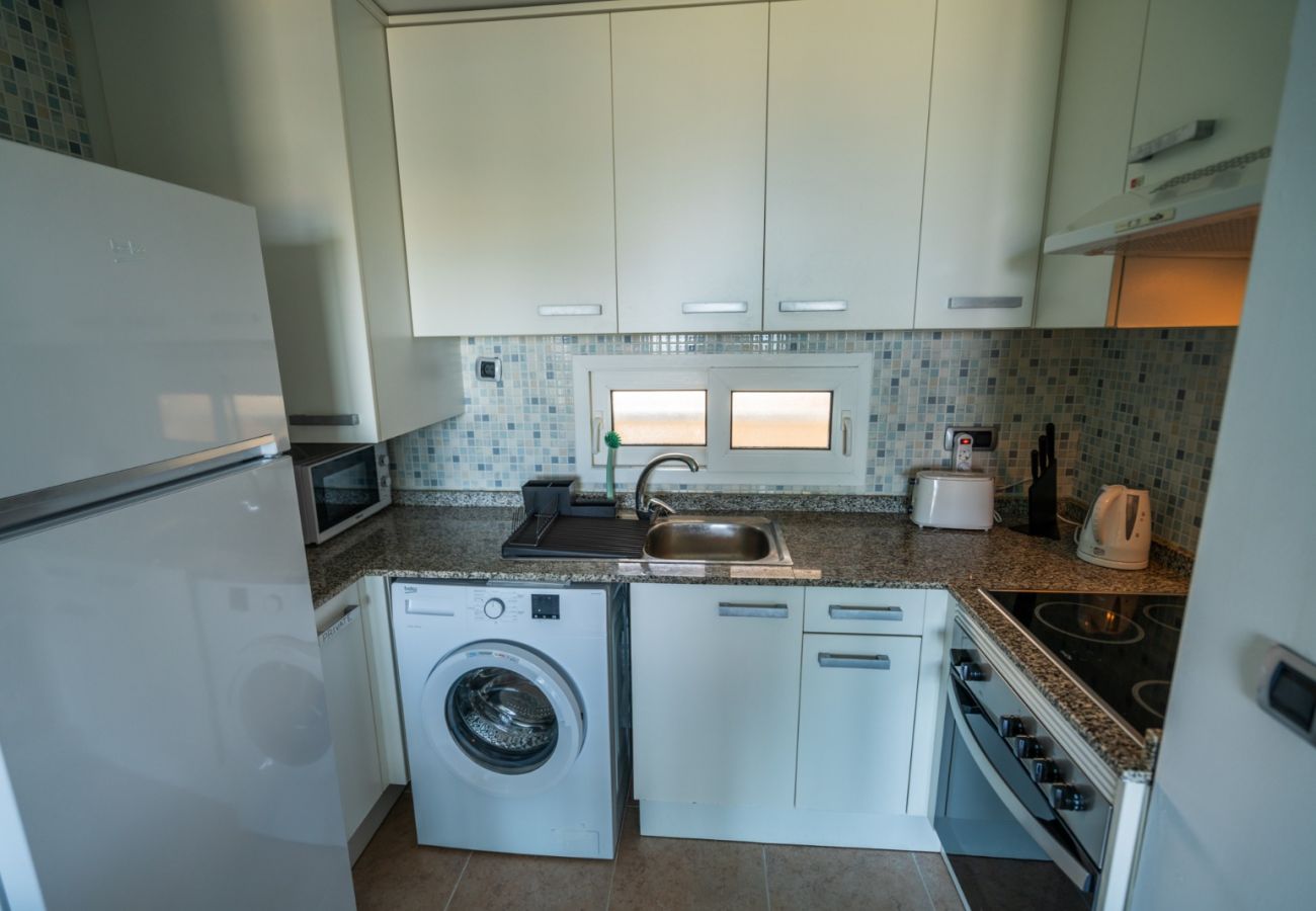Apartment in La Manga del Mar Menor - W/ V.Golf 2-4D admer