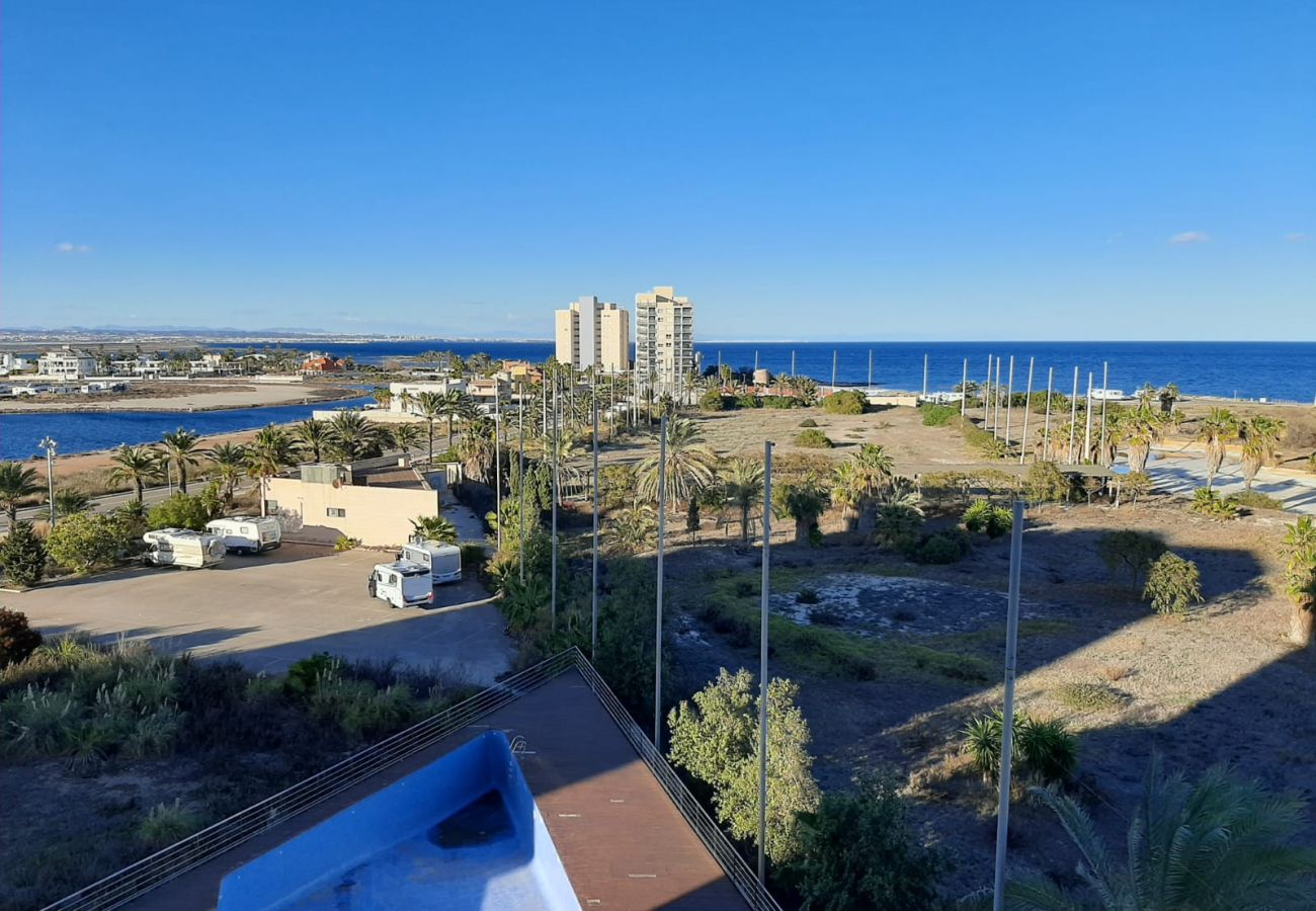 Apartment in La Manga del Mar Menor - W/ V.Golf 2-4D admer