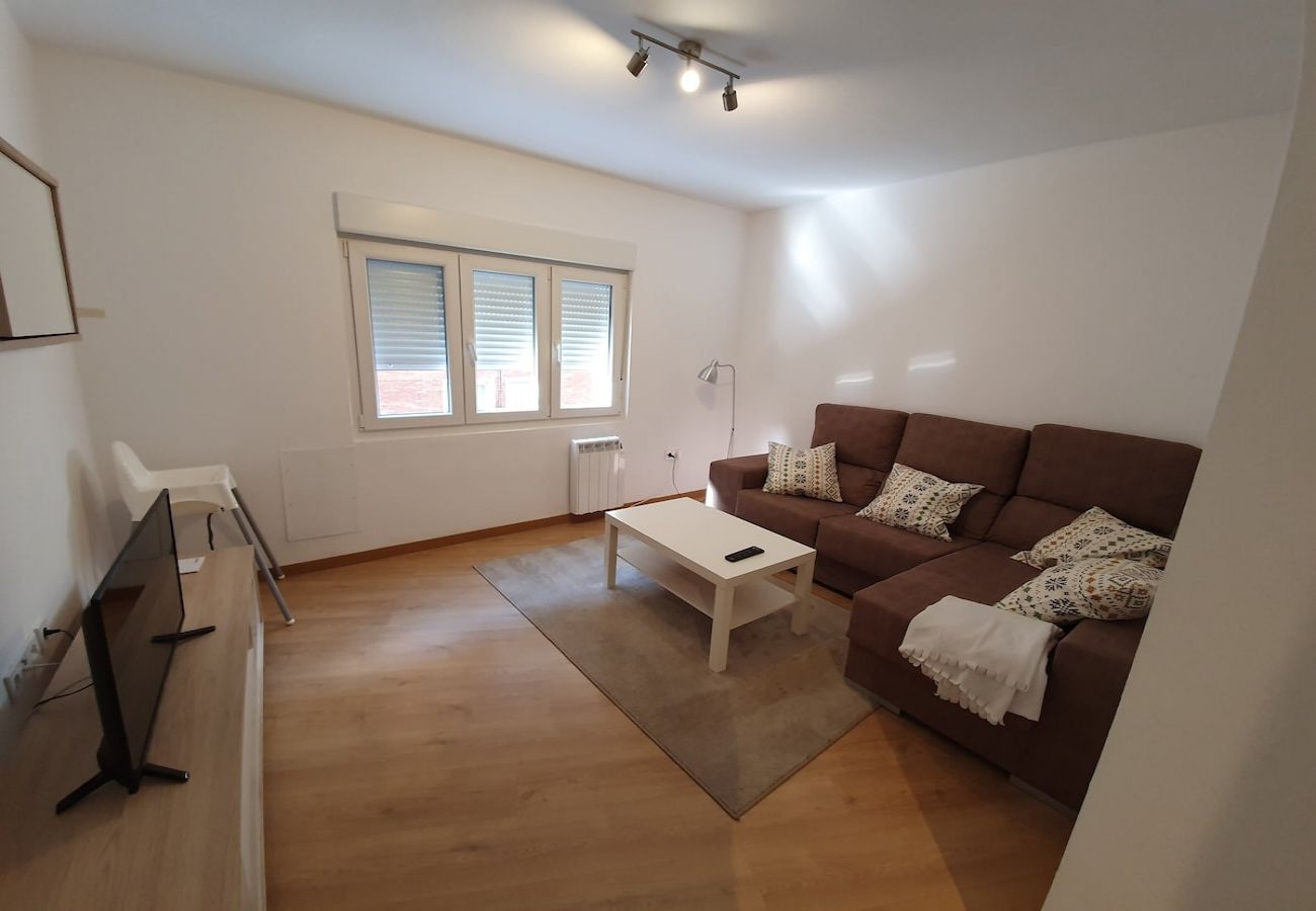 Apartment in Gijón - 101A Apartamento moderno para 6 personas