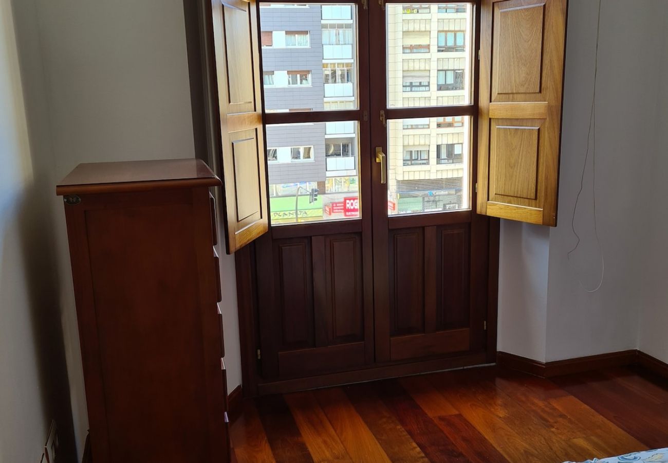 Apartment in Gijón - 117A  · Elegante apartamento en pleno ce