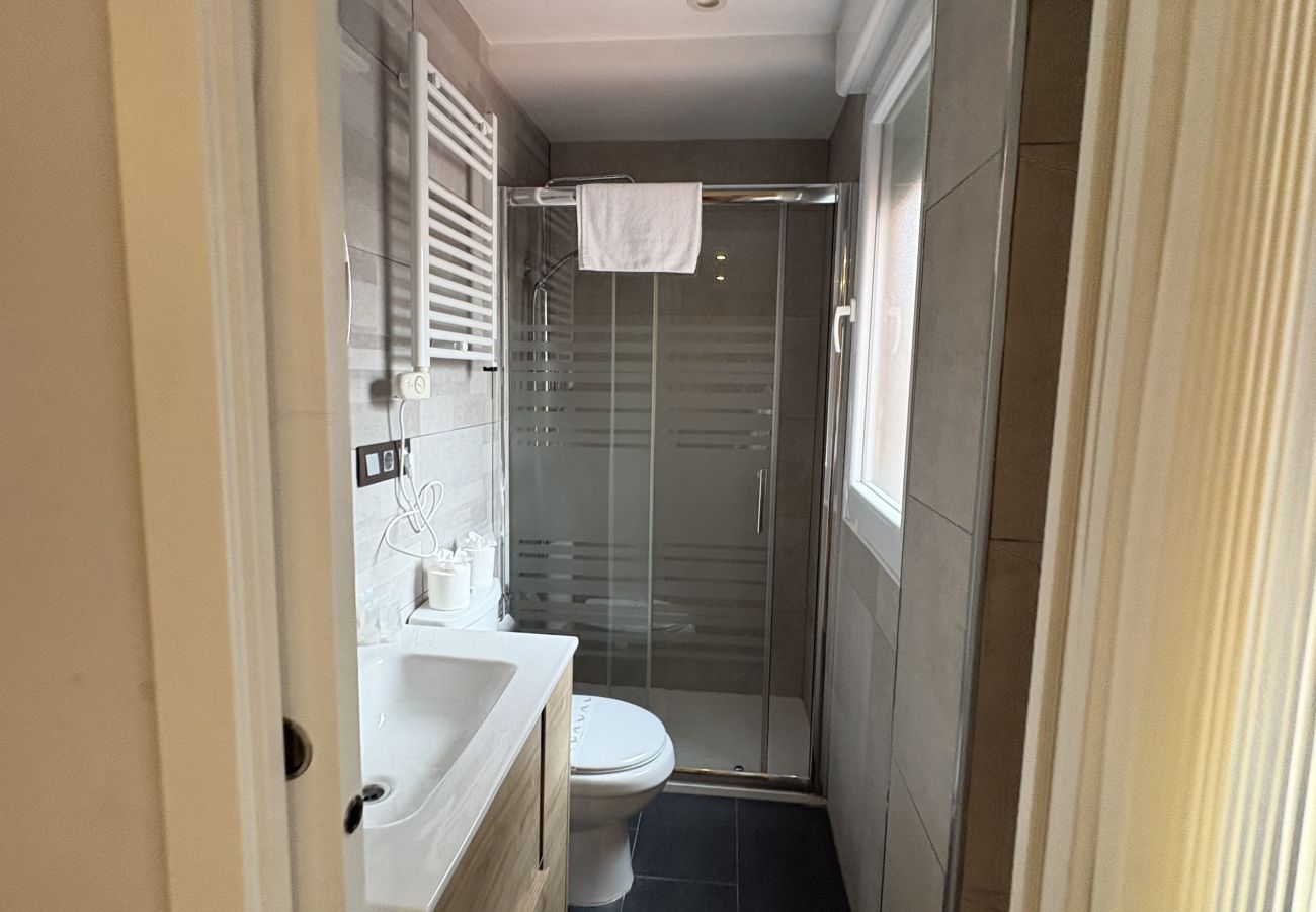 Apartment in Gijón - 136A - Apartamento moderno en la playa