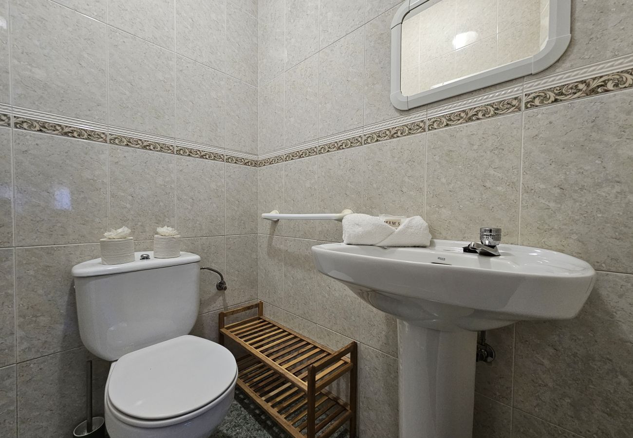 Apartment in Gijón - 147A- Apartamento La Arena 3 dormitorios