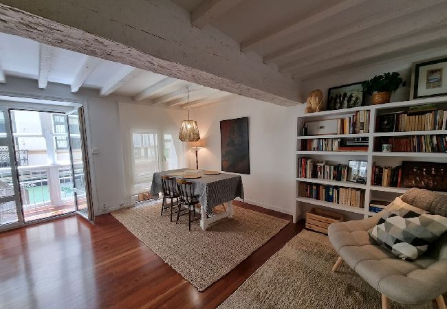 Apartment in Santander - C01A02 - La Casa del Pintor