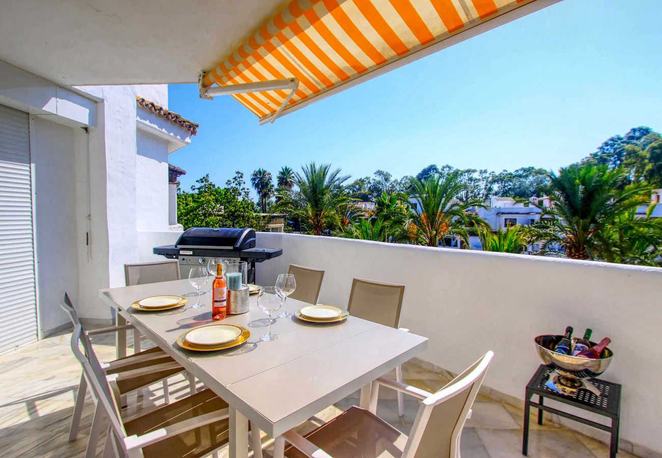 Apartment in Marbella - 1080 Luxury Family Penthouse