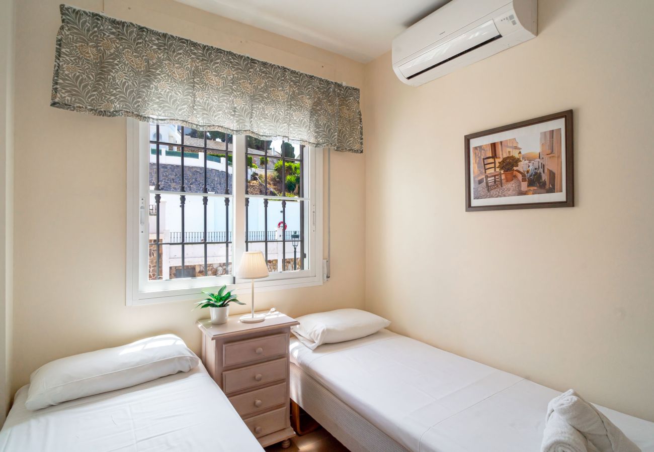 Apartment in Nerja - Mediterraneo 1J by Casasol