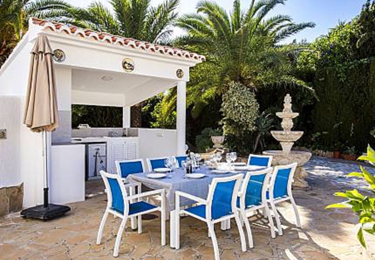 Villa in Calpe / Calp - AT352 VILLA EL BARCO