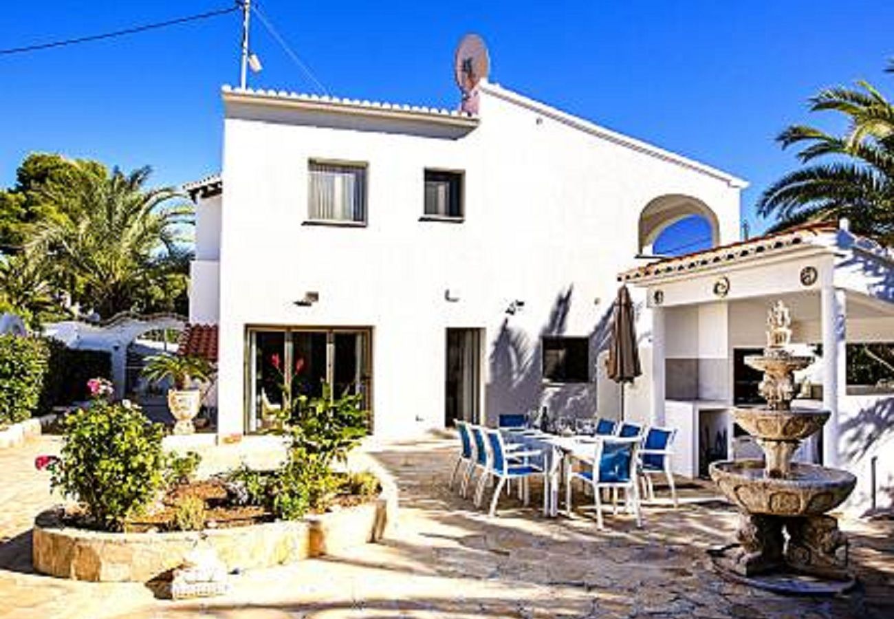 Villa in Calpe / Calp - AT352 VILLA EL BARCO