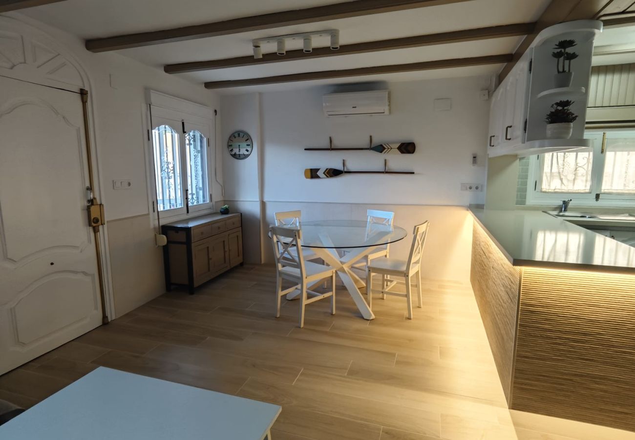 Apartment in Playa Xeraco - Sanchis Guarner Bajo