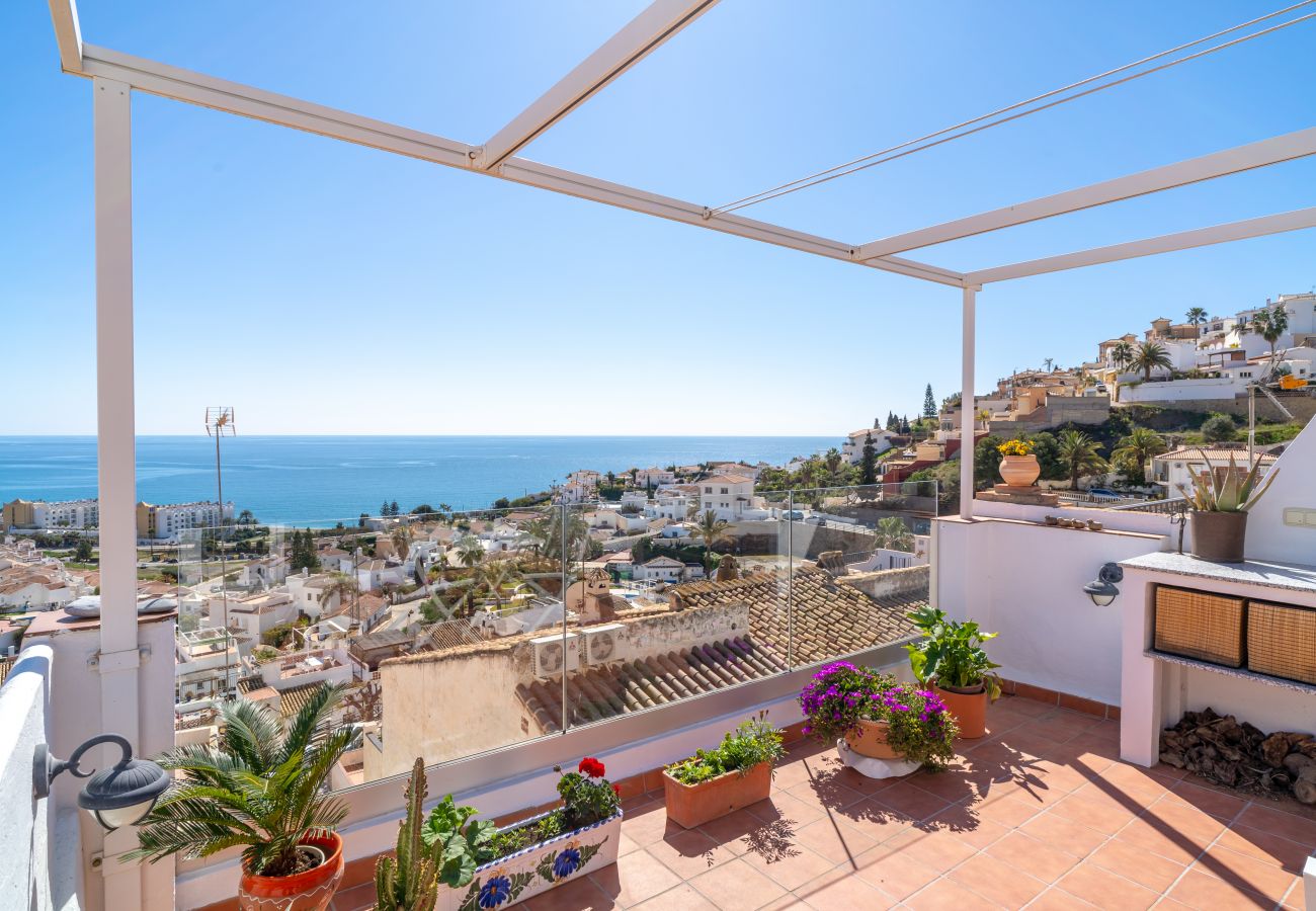 House in Nerja - Villa Seaview Punta Lara by Casasol