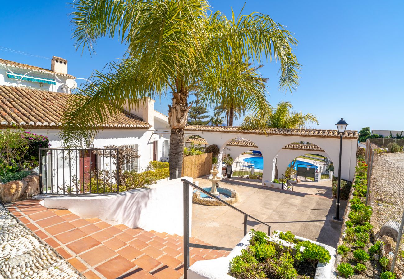 House in Nerja - Villa Seaview Punta Lara by Casasol