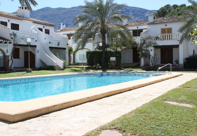 Bungalow/Linked villa in Denia - 151 Tropicana Park 30