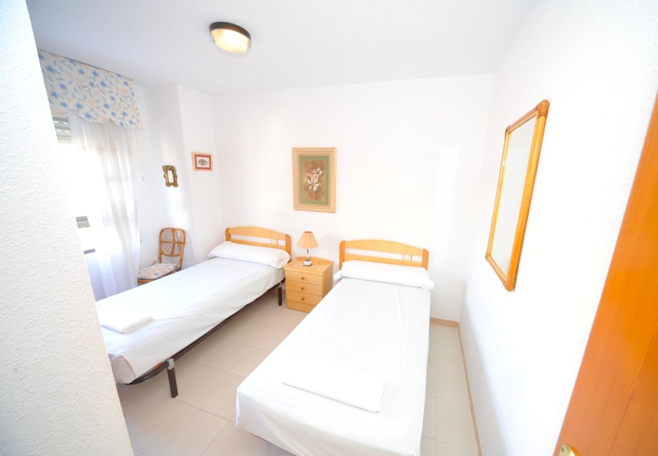 Apartment in Benicàssim - CUMBREMAR II-I-3-E