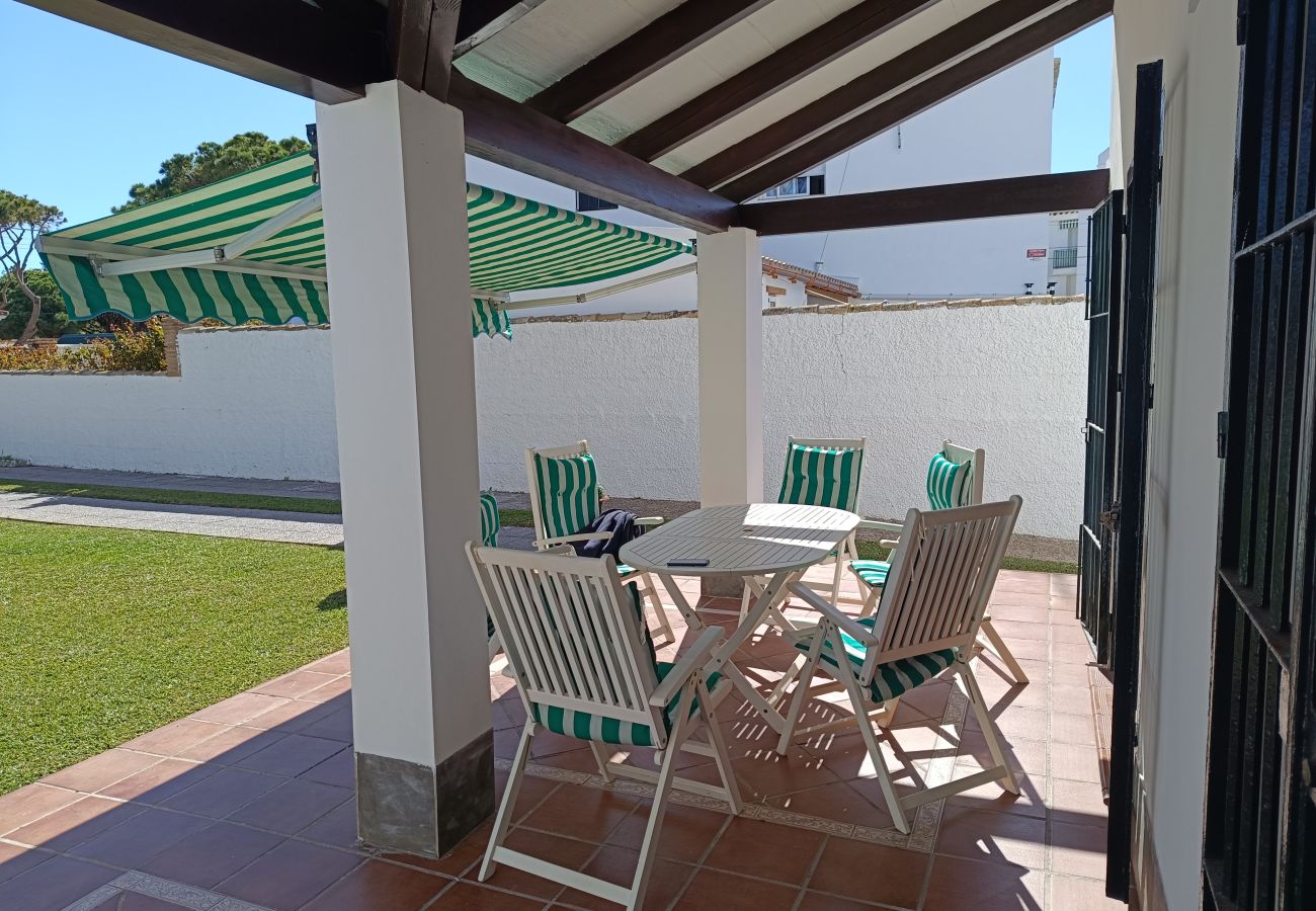 Chalet in Chiclana de la Frontera - R087 Chalet Augusta Emérita
