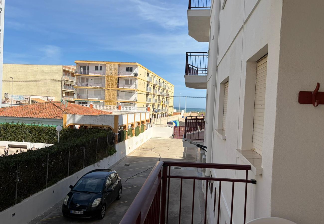 Apartment in Playa Xeraco - Wimpy Esc. B 1º pta 3