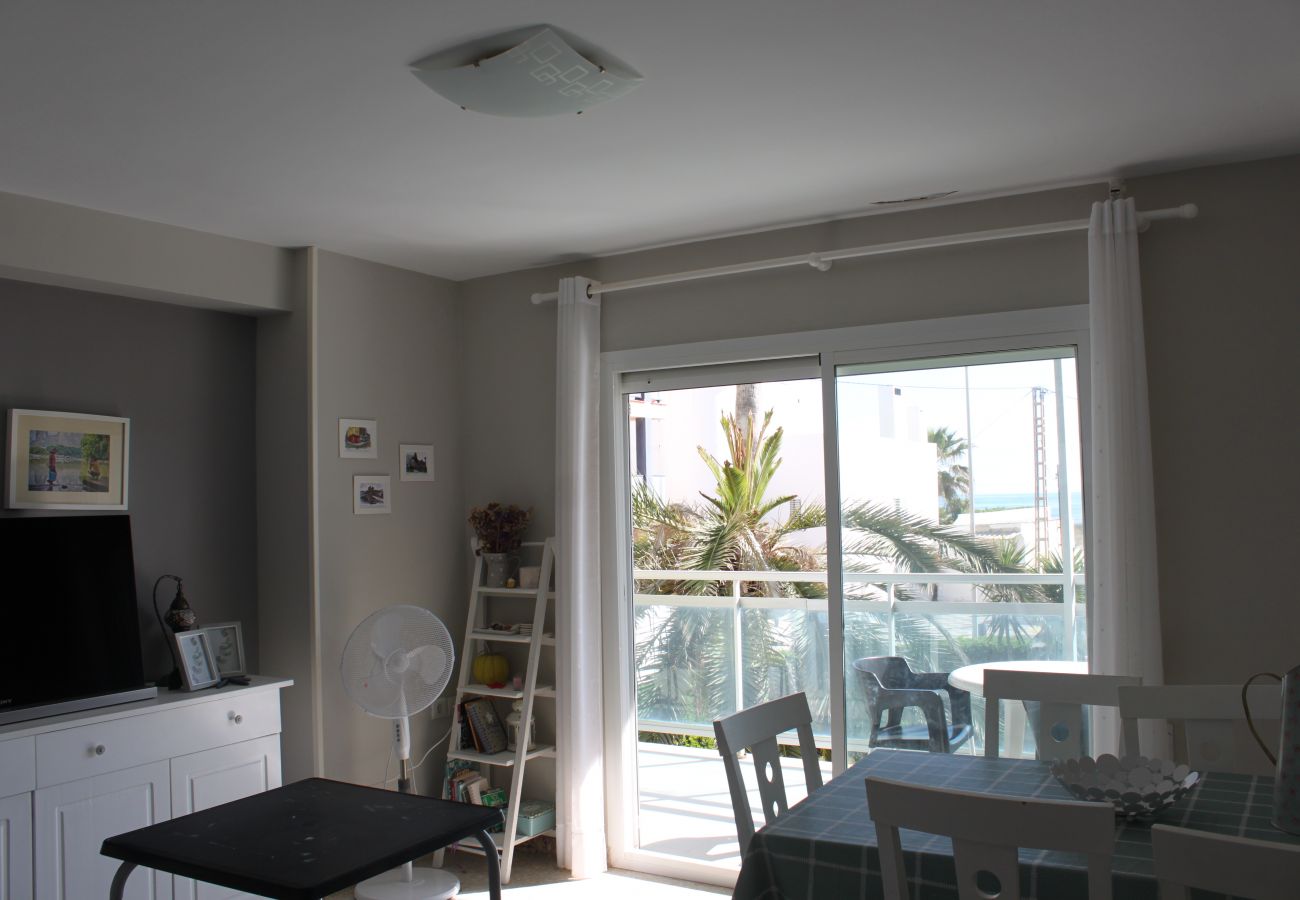 Apartment in Playa Xeraco - La Primavera esc.D 1º pta.2