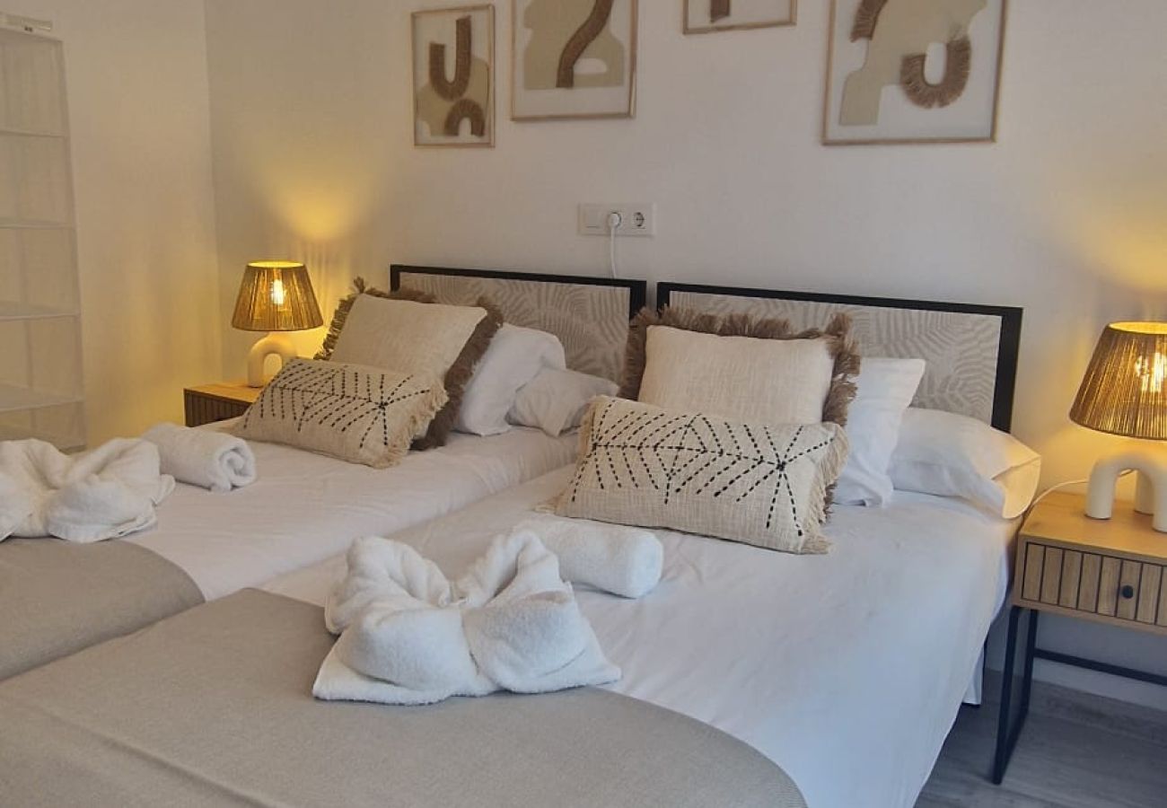 Apartment in Gijón - 102B Poniente Mágico