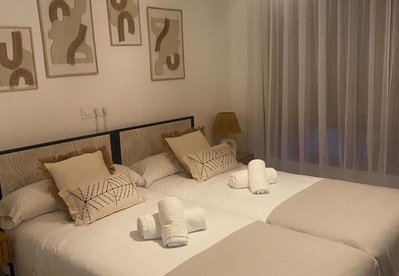 Apartment in Gijón - 102B Poniente Mágico