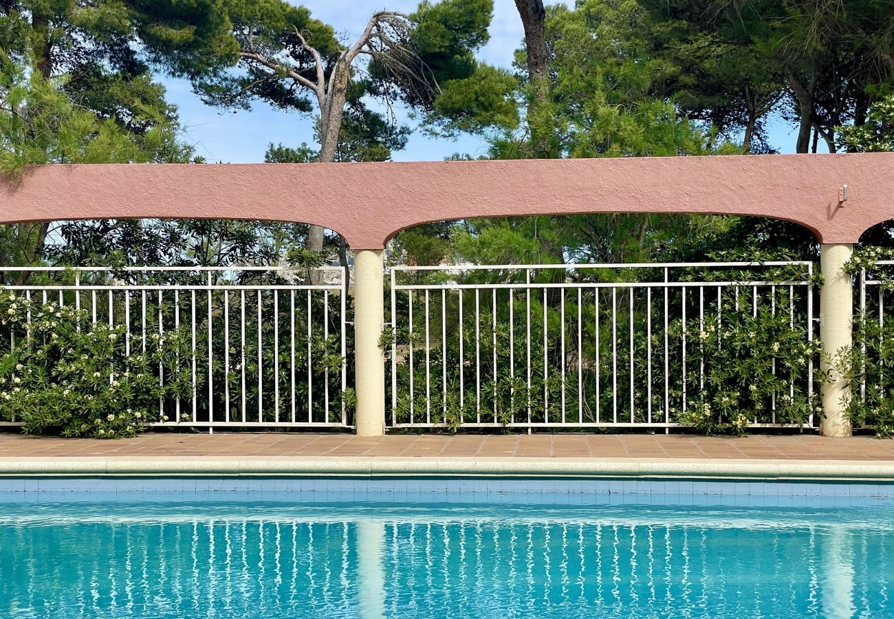 Apartment in Estartit - SALLES BEACH 06