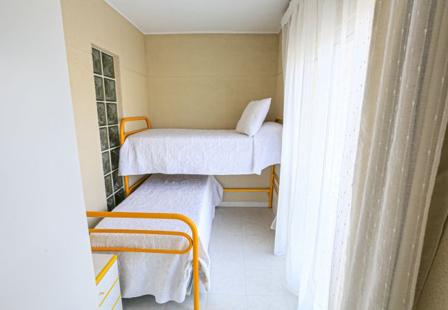 Apartment in Cambrils - EDIFICIO ISABEL