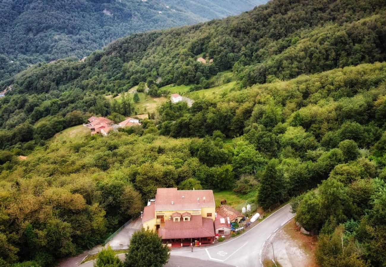 Rent by room in Mieres - 26A02 Hotel Montaña Casa Migio