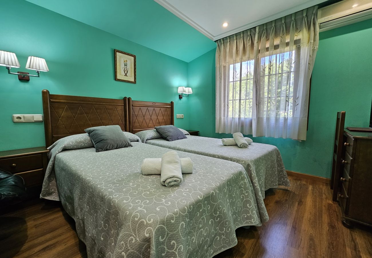 Rent by room in Mieres - 26A03 Hotel Montaña Casa Migio