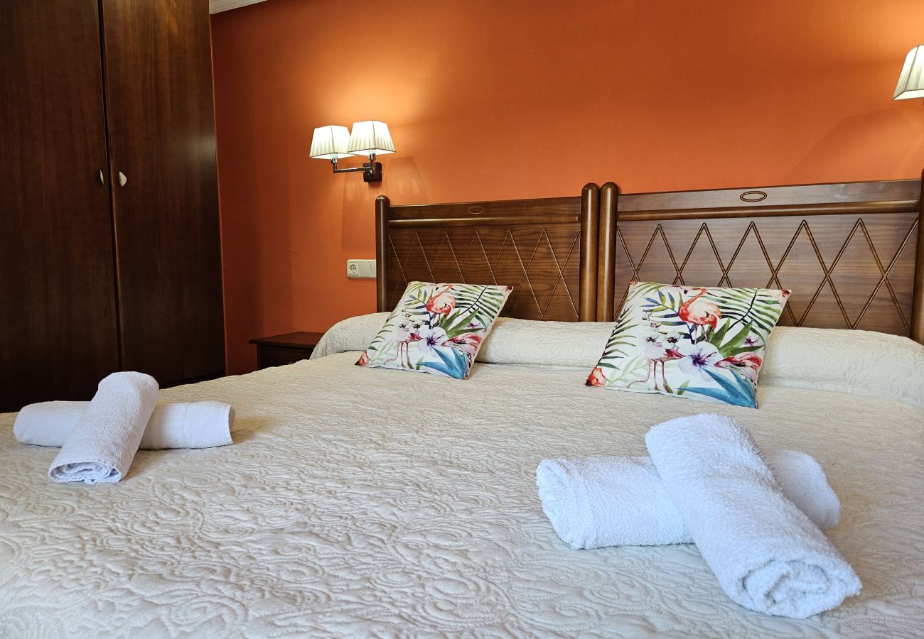 Rent by room in Mieres - 26A04 Hotel Montaña Casa Migio