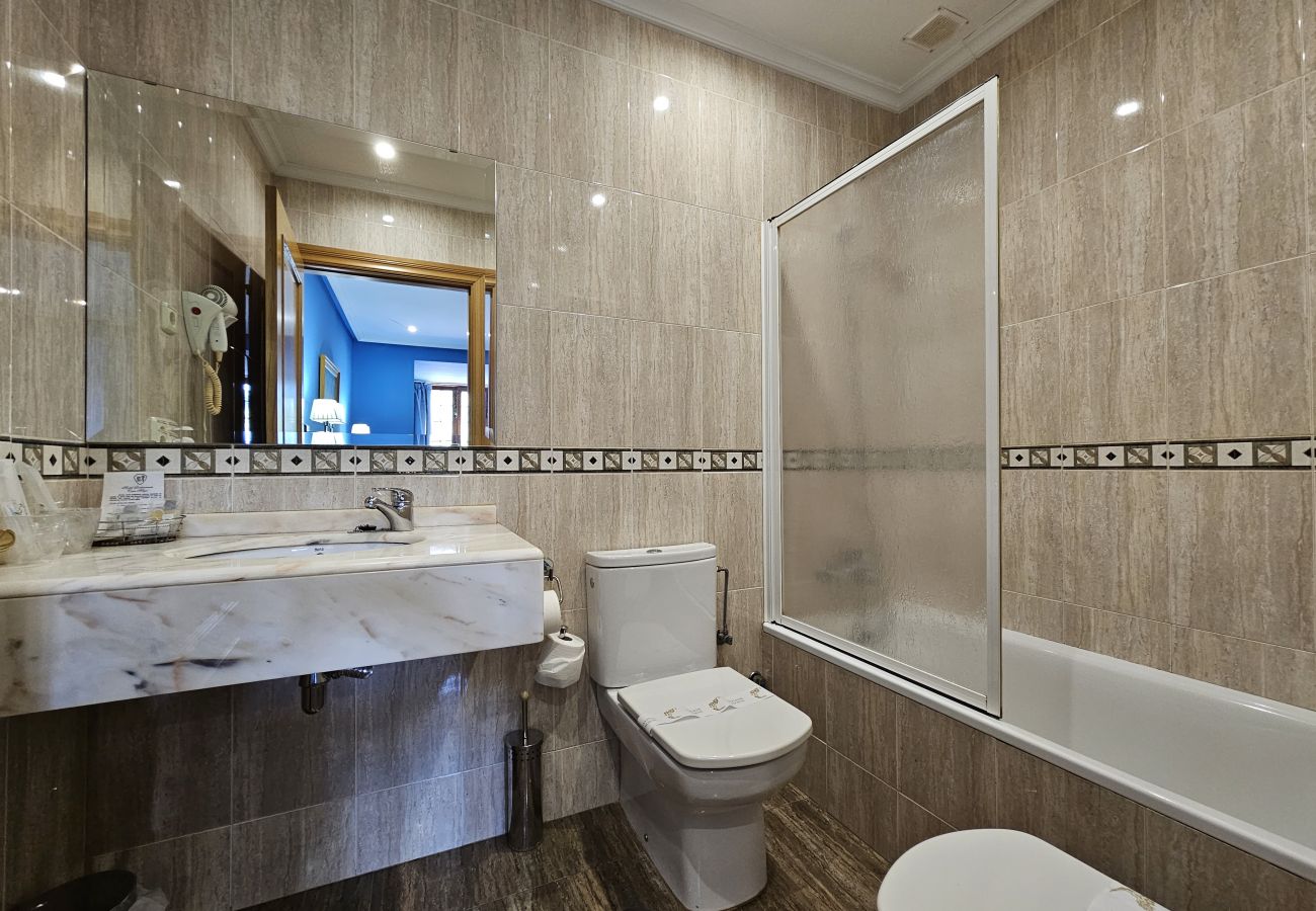 Rent by room in Mieres - 26A05 Hotel Montaña Casa Migio