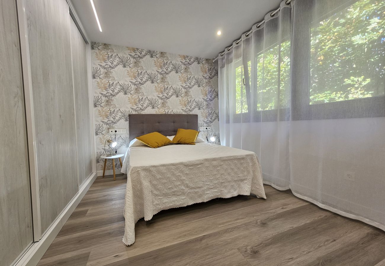 Apartment in Gijón - 1B105 Bonito apartamento en zona exclusiva