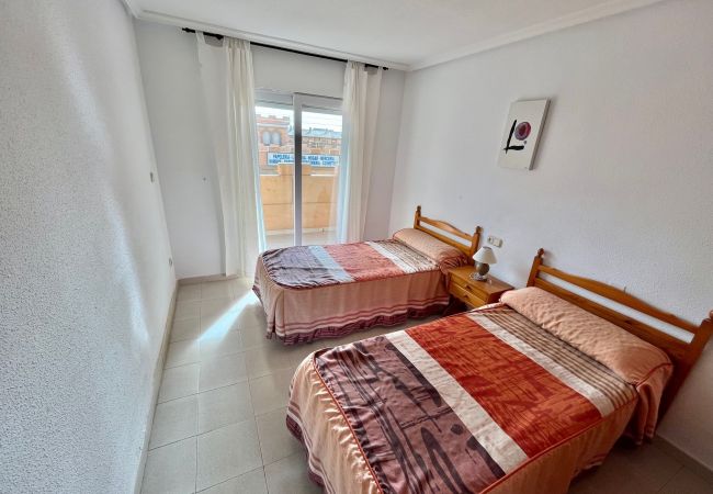 Apartment in La Manga del Mar Menor - CASTILLO F3 - TS - 1B (G)