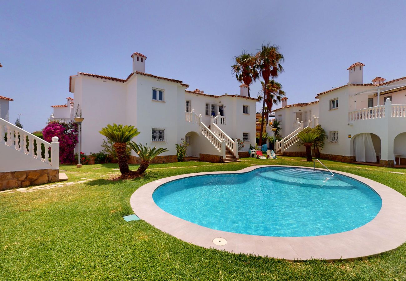 Apartment in Oliva - Club Sevilla I 18A