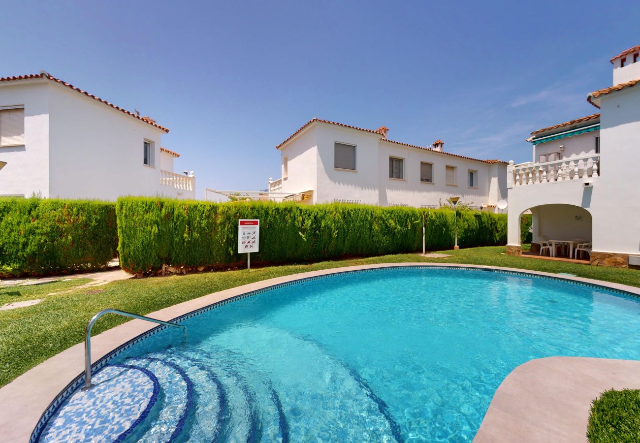 Apartment in Oliva - Club Sevilla I 9A