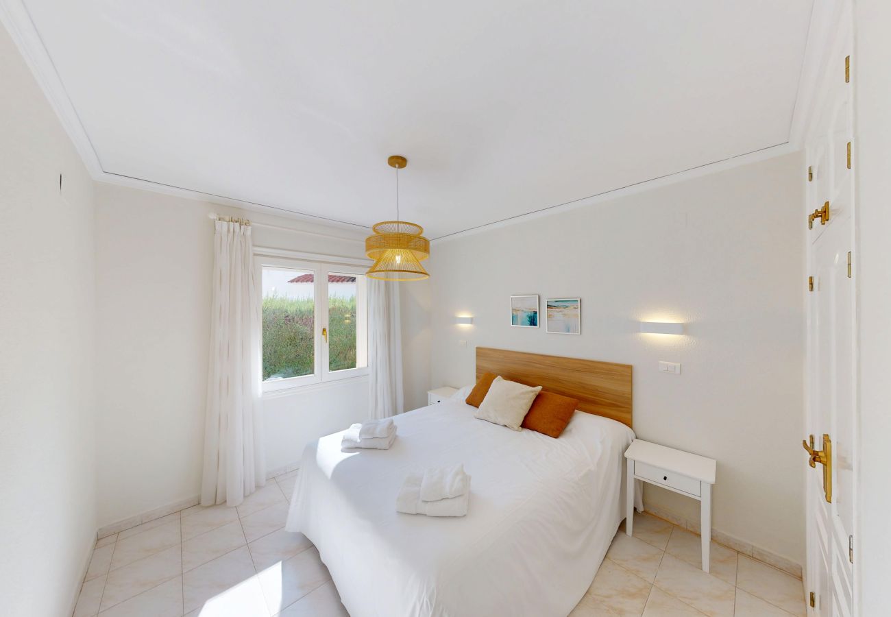 Apartment in Oliva - Manzana 7-31