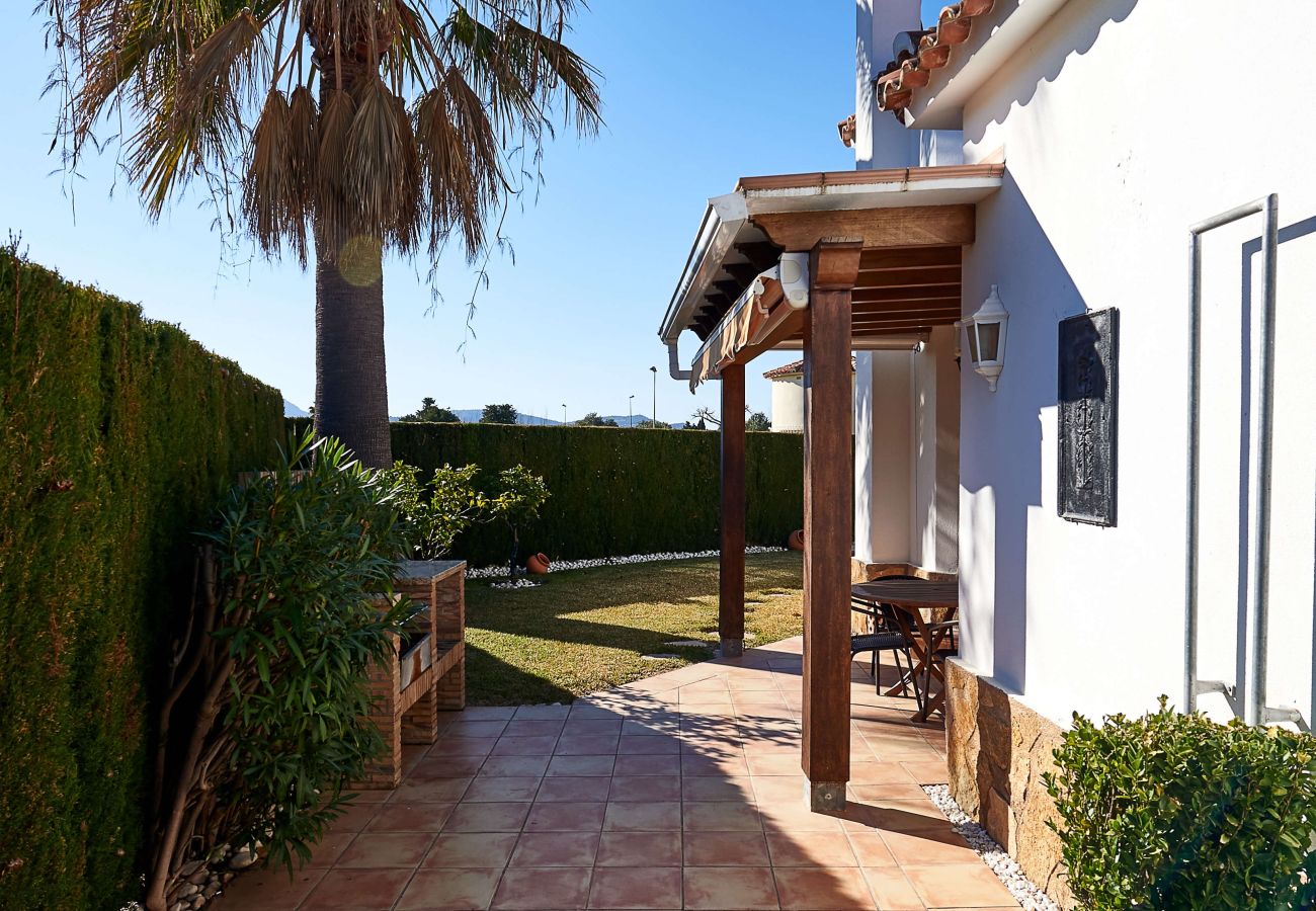 Villa in Oliva - Villa 5L-1D