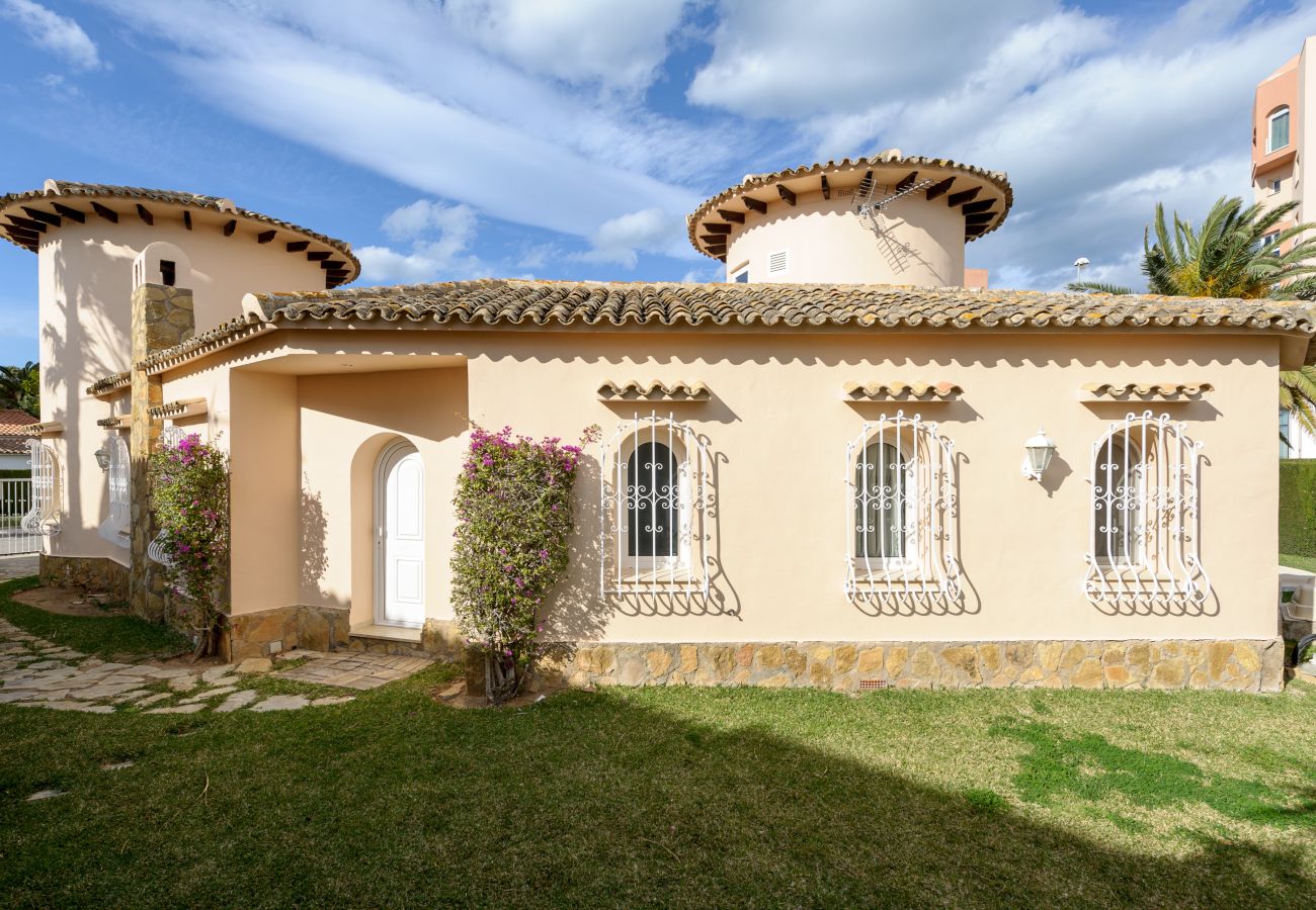 Villa in Oliva - Villa Aranjuez