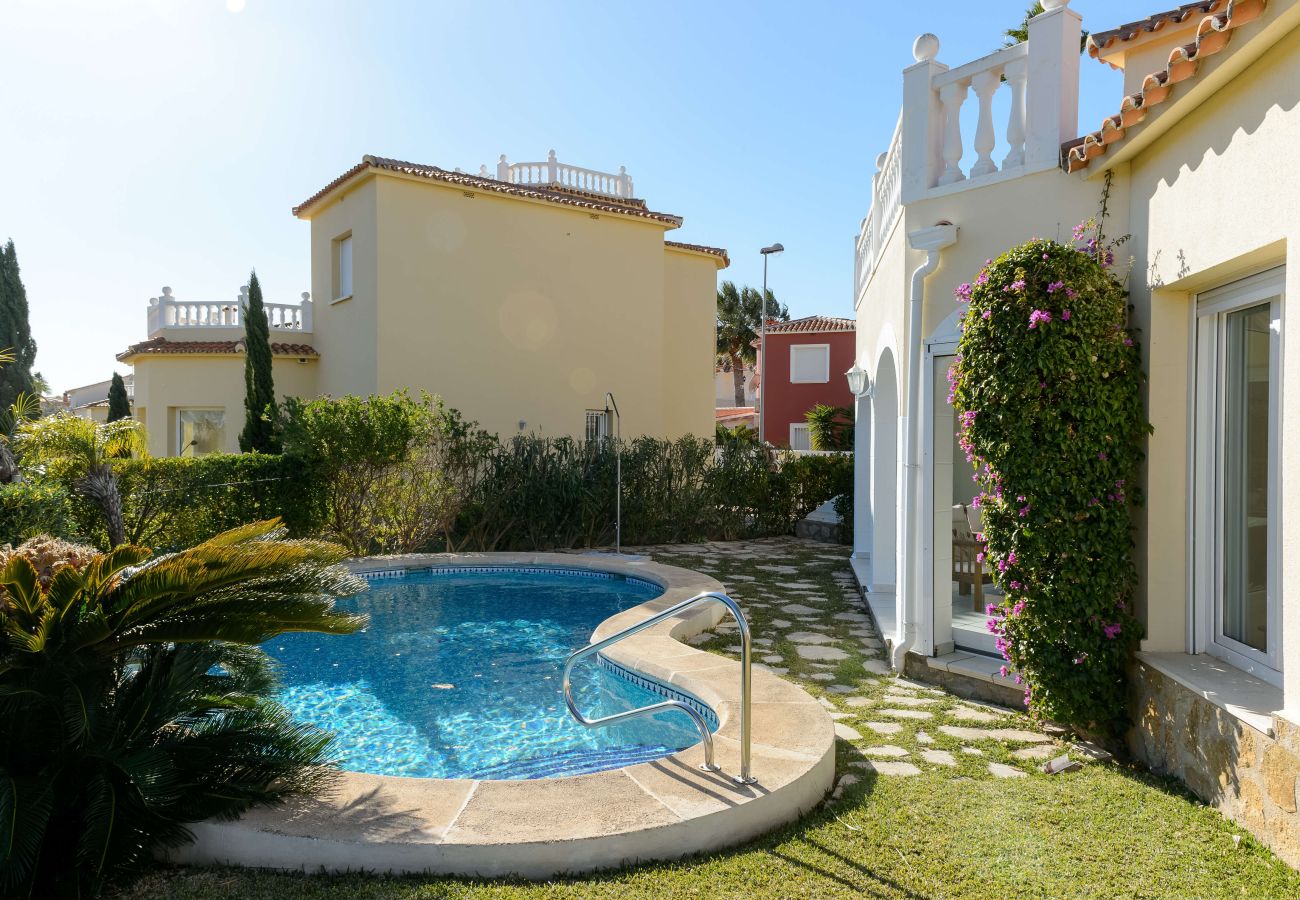Villa in Oliva - Villa Picasso 14K