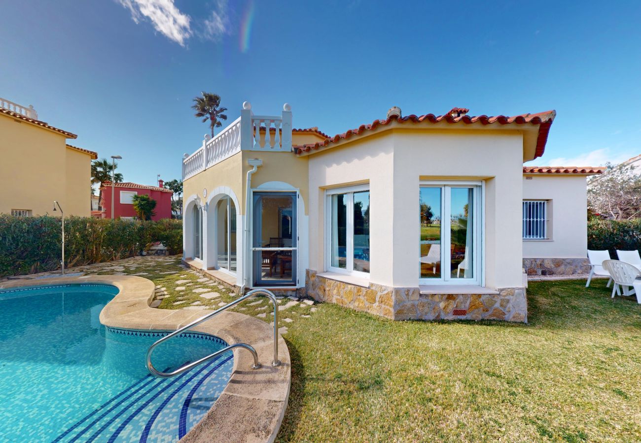 Villa in Oliva - Villa Picasso 14K