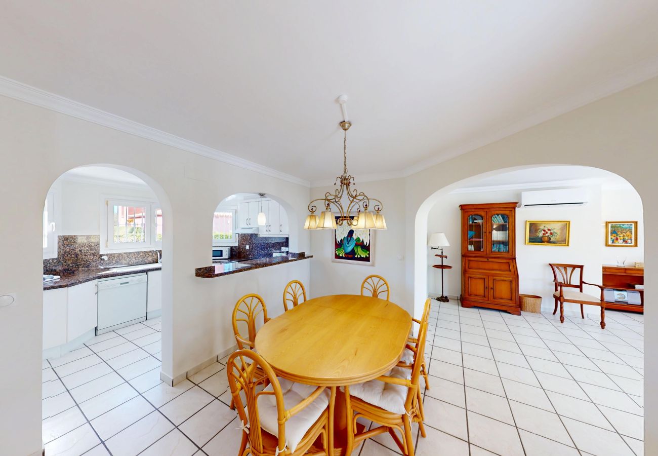 Villa in Oliva - Villa Picasso 14K