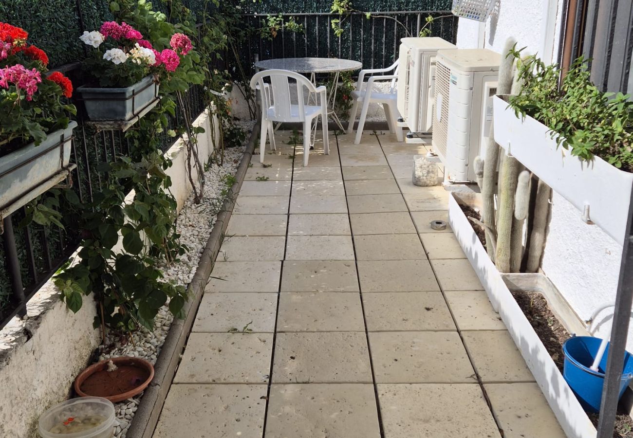 Apartment in Estartit - EL CORTIJO PB 7