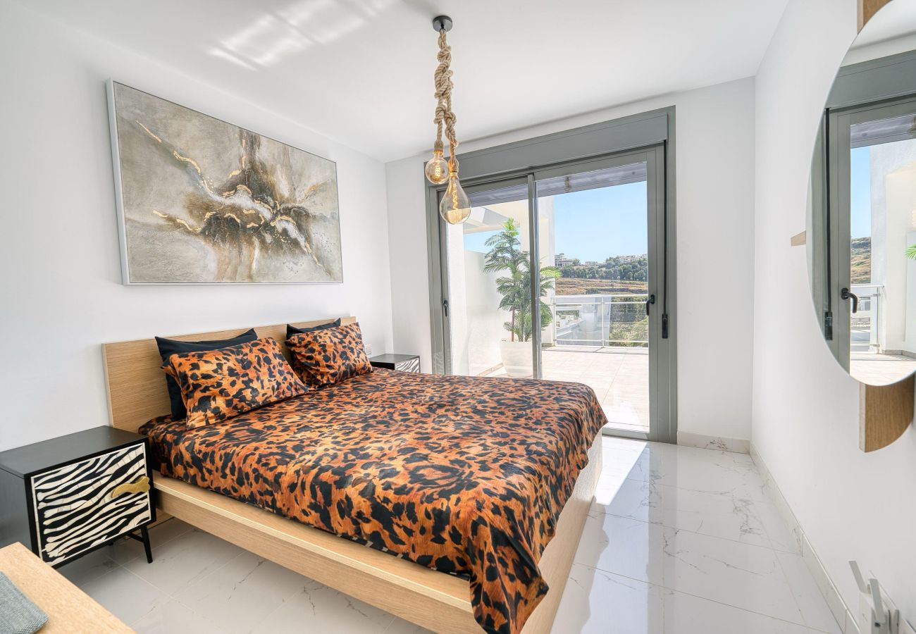 Apartment in Casares - 3019 Stunning Penthouse with Golf & Sea View