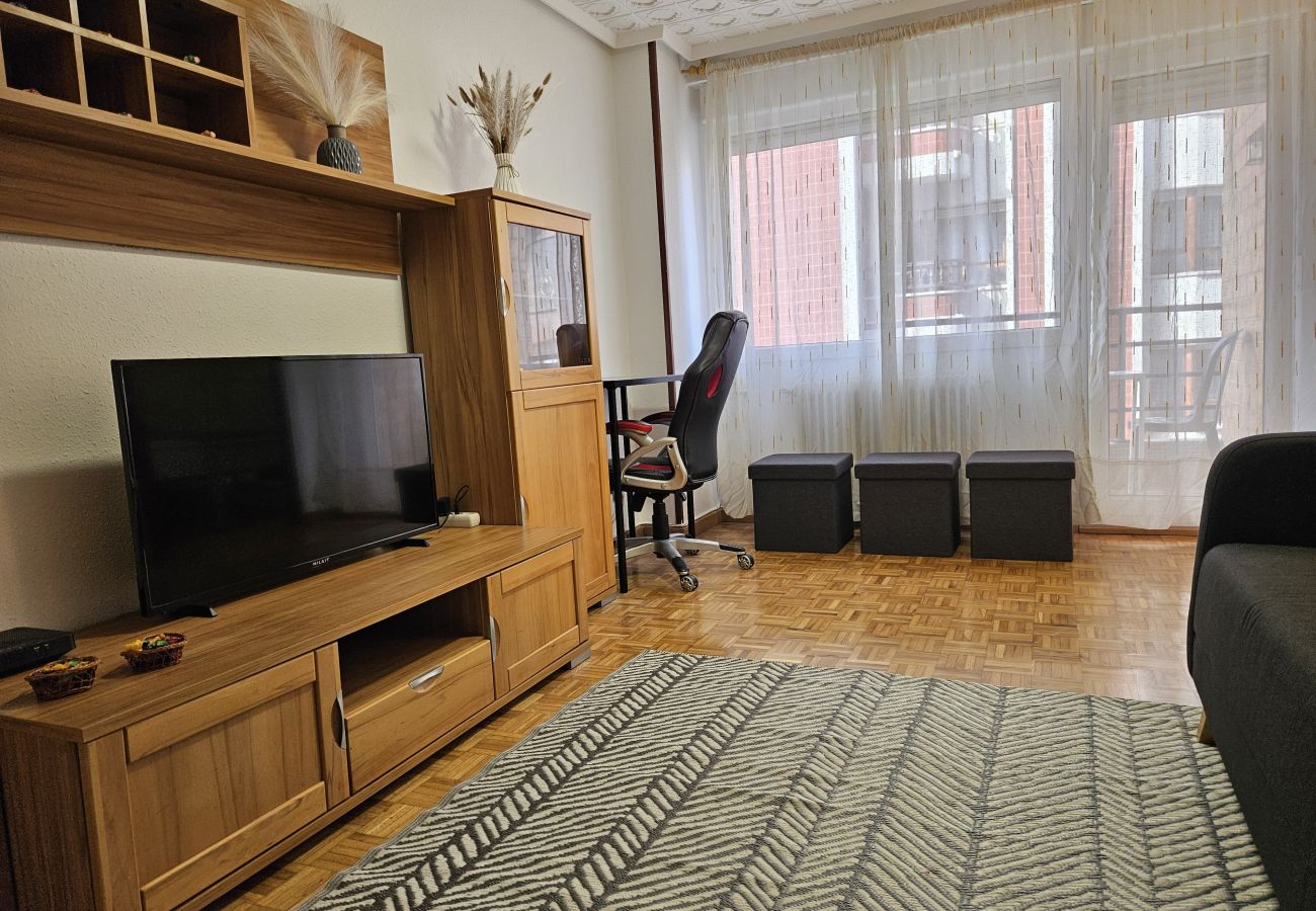 Apartment in Gijón - 1A118 Kirche