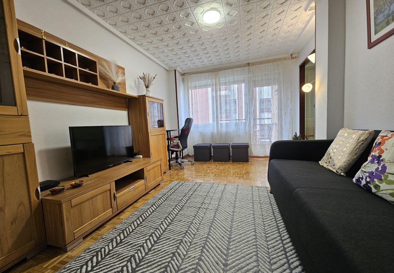 Apartment in Gijón - 1A118 Kirche