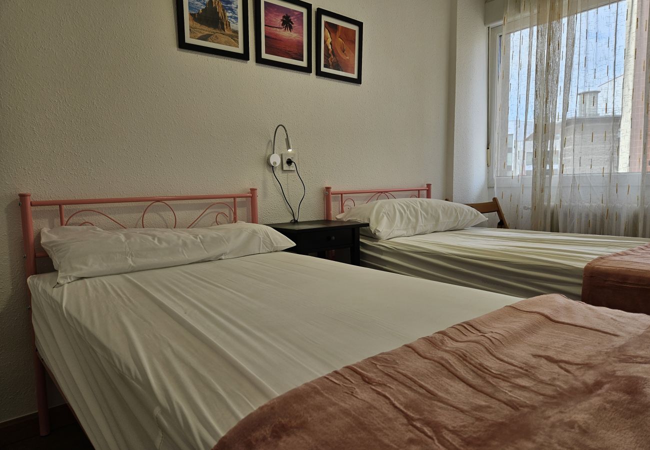 Apartment in Gijón - 1A118 Kirche