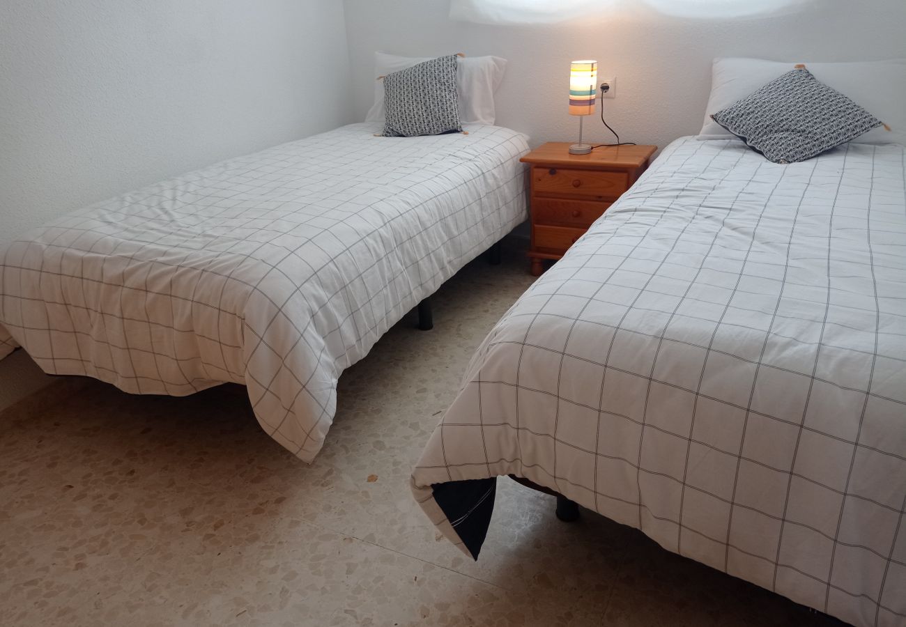 Apartment in Playa de Gandía - 1.Palmeras III bl.II esc.1 4º B