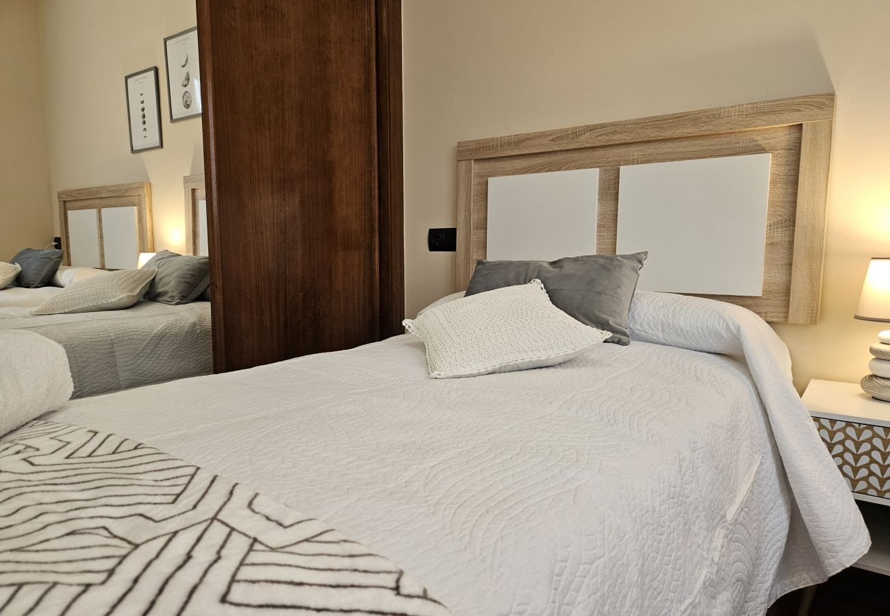 Apartment in Gijón - 1A122 El Raitán