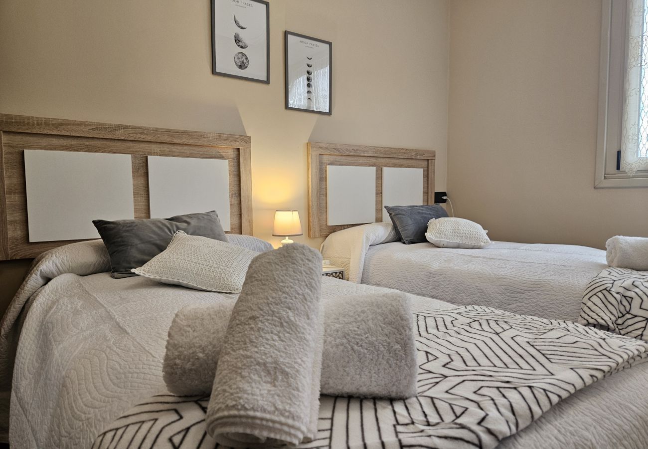 Apartment in Gijón - 1A122 El Raitán
