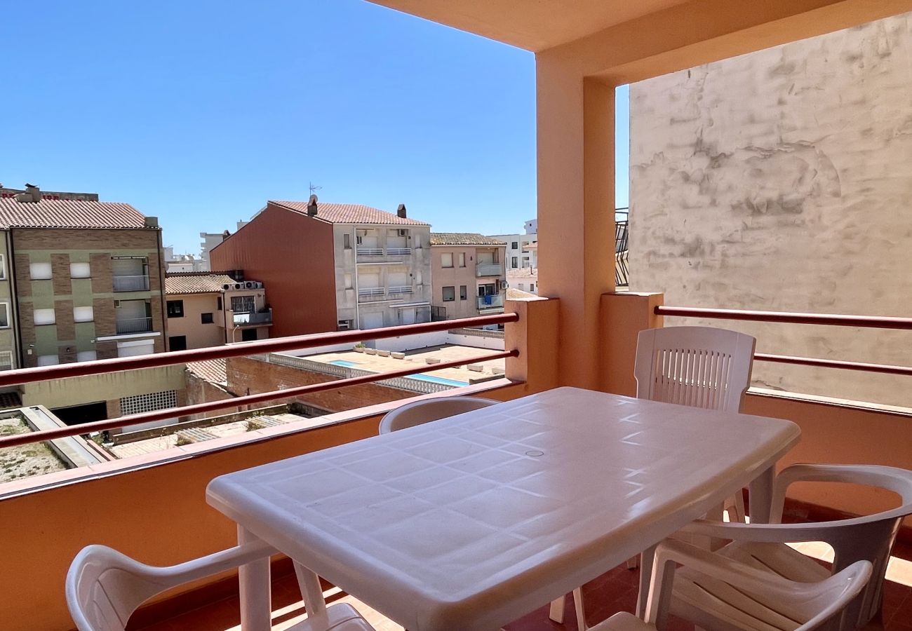 Apartment in Estartit - JORA  3A